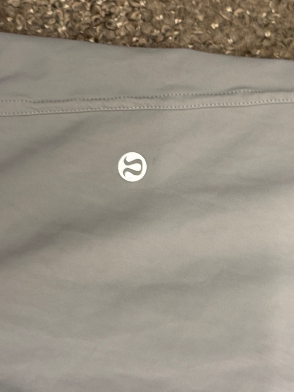 lululemon athletica Light Gray Workout Leggings with Reflective Logo - Picture 3 of 4